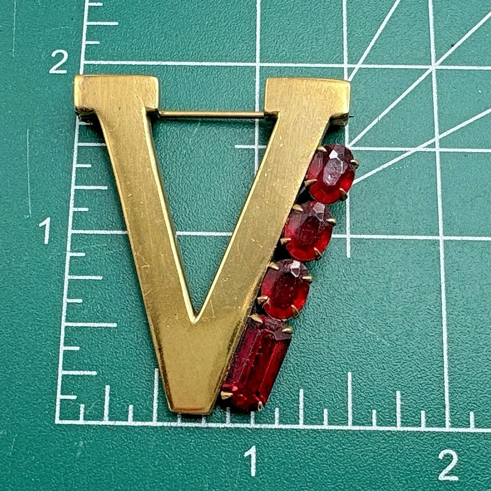 Vintage V Victory Brooch Red Glass Initial V Gold Filled WWII Pin